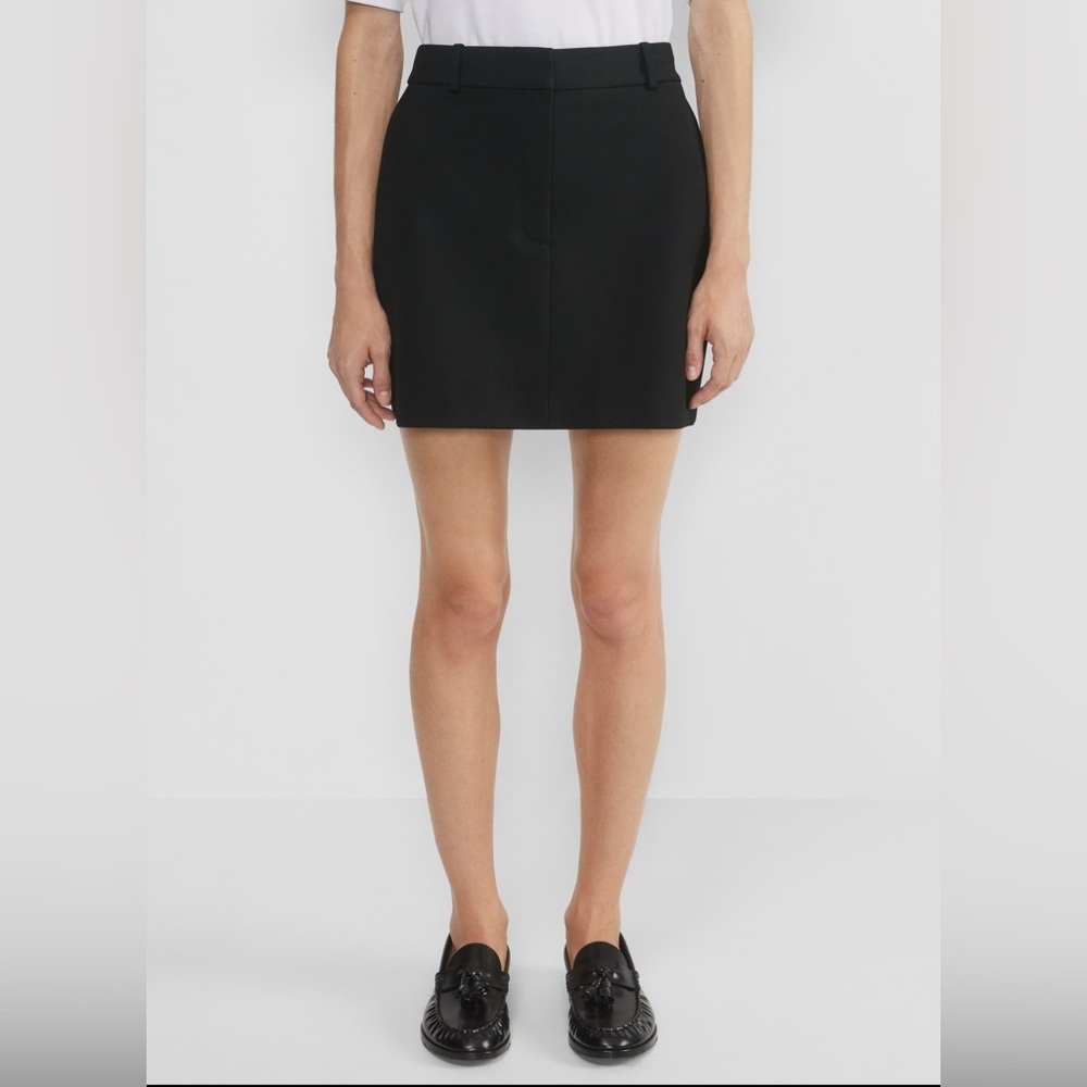 Babaton Aritiza skirt - with tags never worn